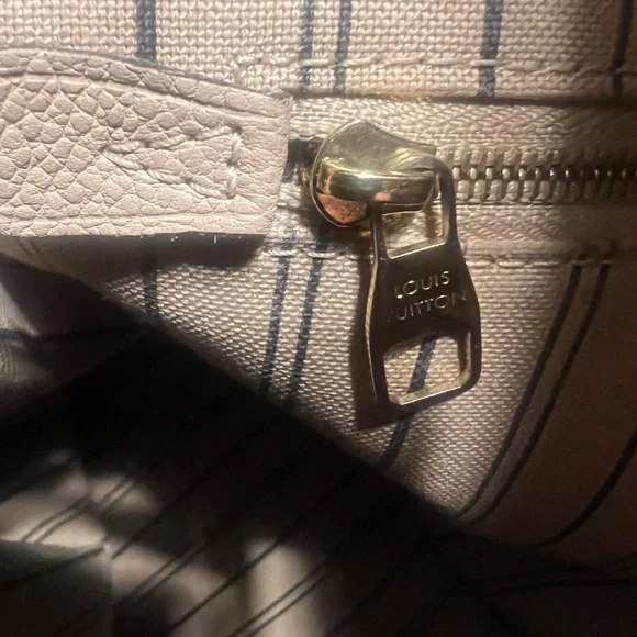 Louis Vuitton Dune Monogram Empreinte Leather Bagatelle Bag w/ dust bag - Picture 14 of 16